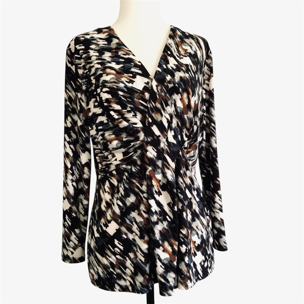 Anne Klein V-neck abstract top